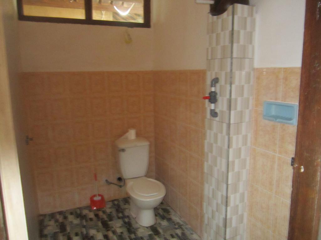 Coconut Beach Bungalows & Warung Αμέντ Εξωτερικό φωτογραφία
